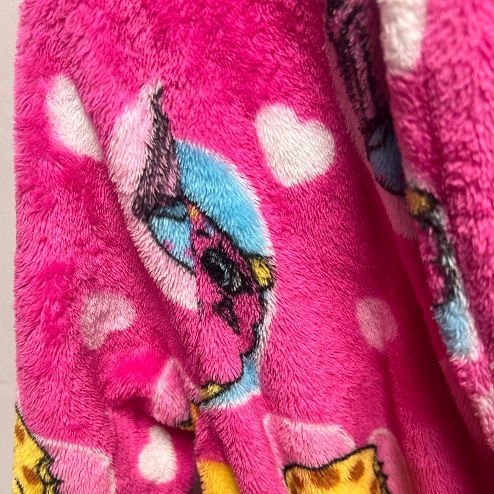 SHOPKINS GIRLS PLUSH PINK ROBE W/COLORFUL SHOPKINS CHARACTERS
SIZE 10-12 - Picture 6 of 10